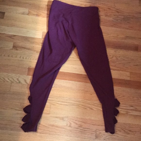 Victoria legging cool cut out legs - Picture 5 of 5